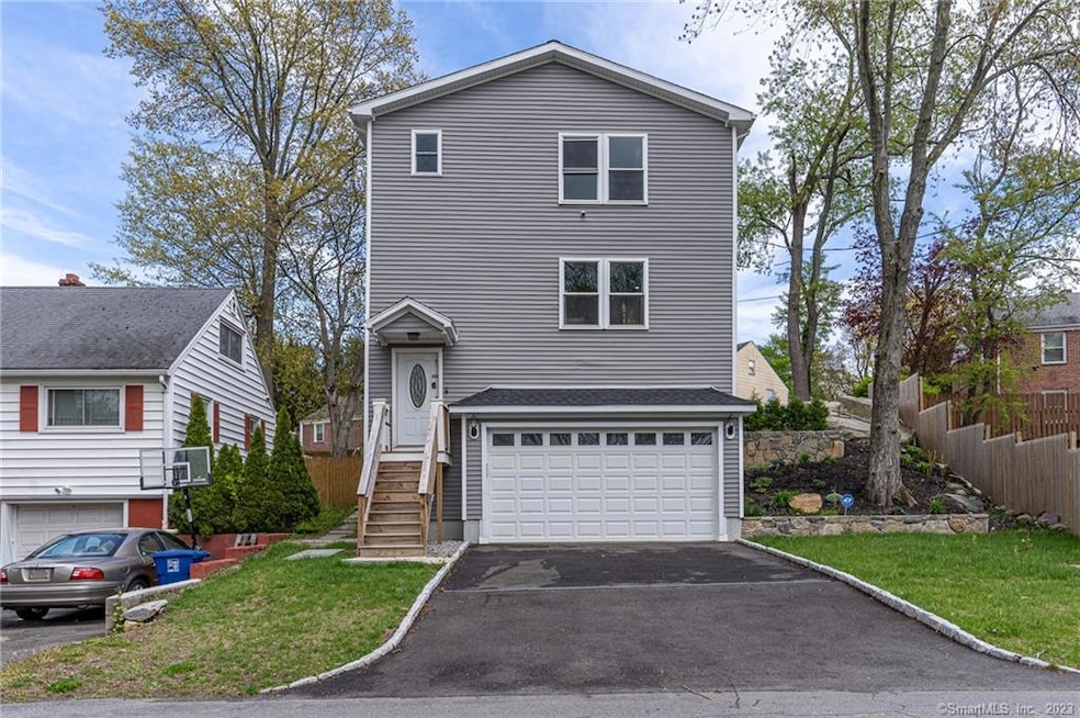 400 Priscilla St, Bridgeport, CT 06610 - photo 1