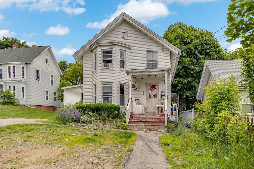 8 Myrtle St, Somersworth, NH 03878 - photo 1