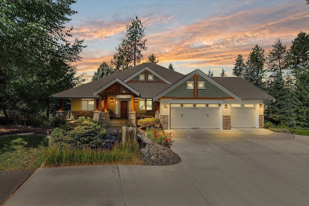 11302 N Lloyd Charles Ln, Spokane, WA 99218 - photo 1