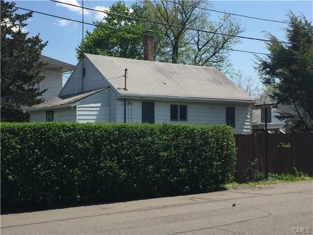 35 Fairview Avenue Extension, Bridgeport, CT 06606 - photo 1