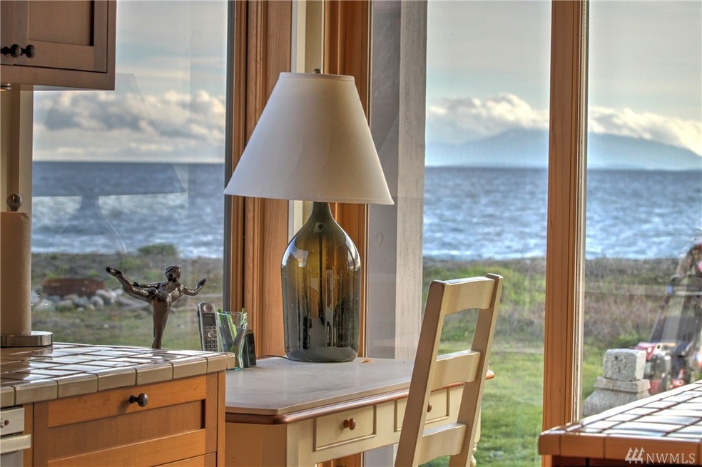 1617 Edwards Dr, Point Roberts, WA 98281 - photo 1