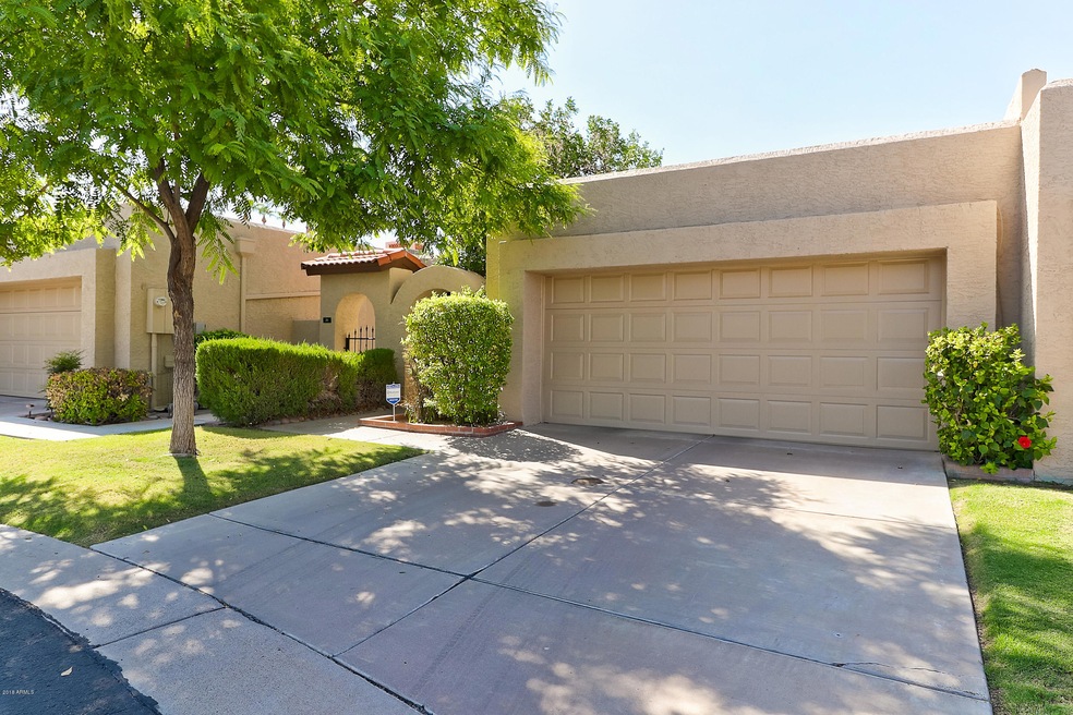 2059 E Brown Rd unit 34, Mesa, AZ 85213 - photo 1