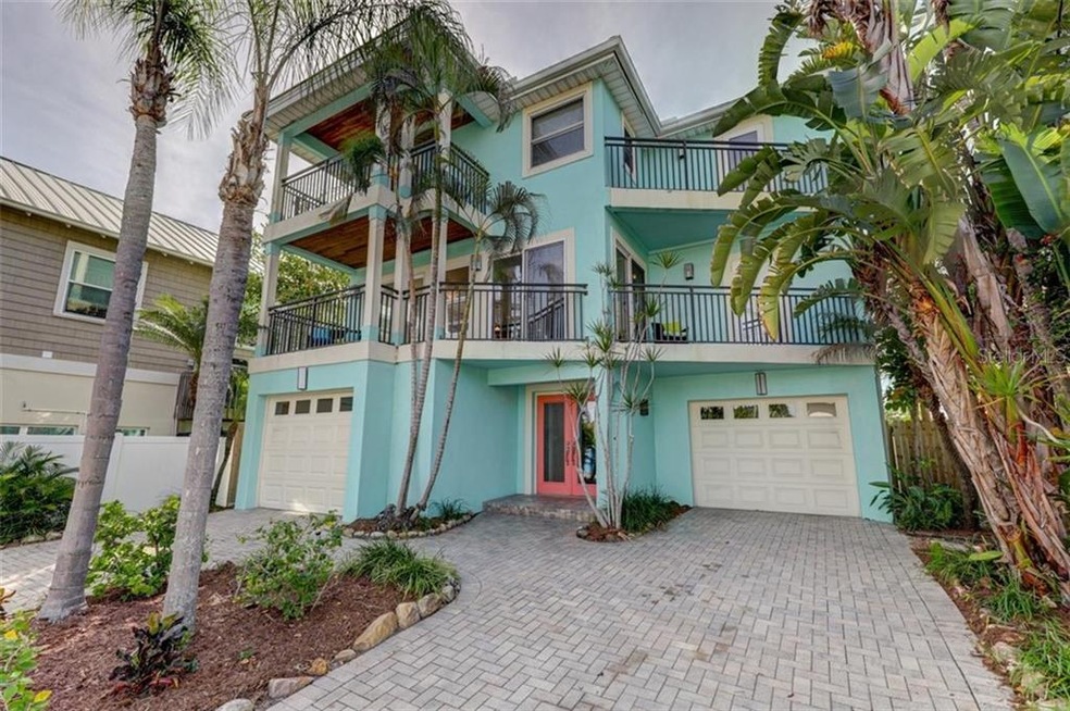 7702 Bayshore Dr, Treasure Island, FL 33706 - photo 1