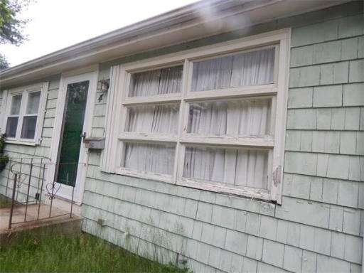 4 Williams Rd, Ashland, MA 01721 - photo 1