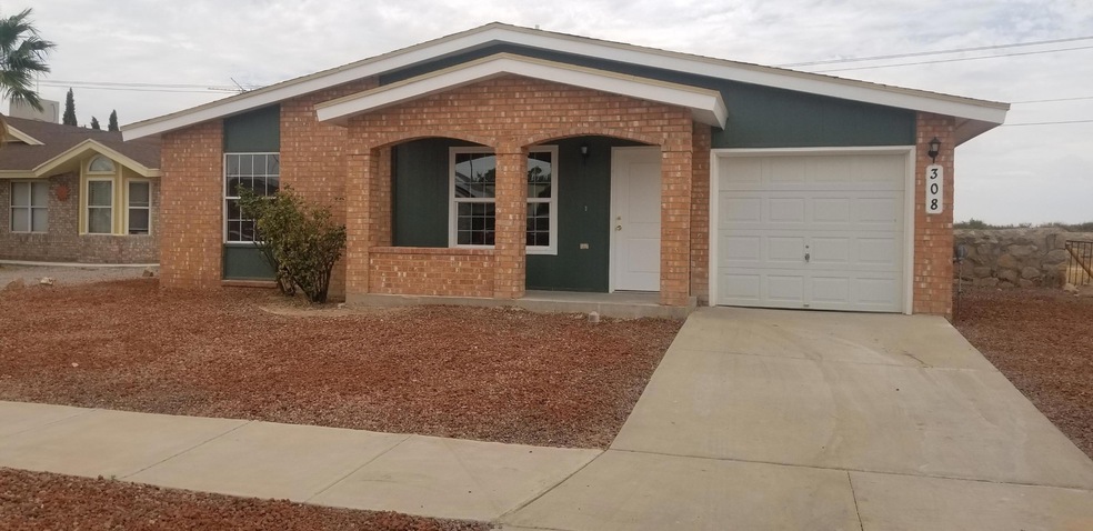 308 Tierra Linda Dr, Horizon City, TX 79928 - photo 1