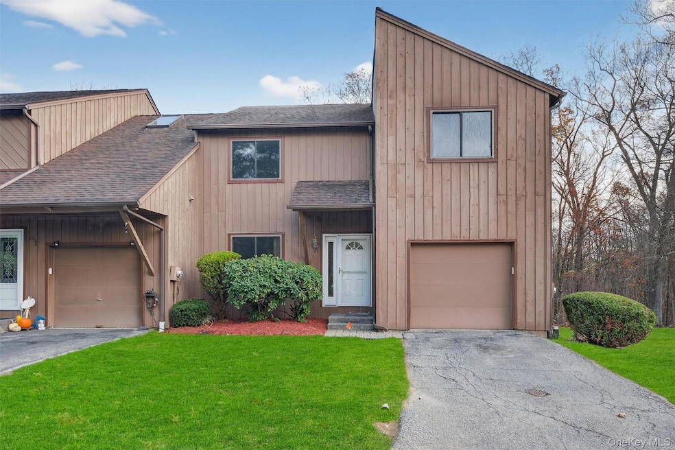 63 Wild Birch Farms, Cortlandt Manor, NY 10567 - photo 1