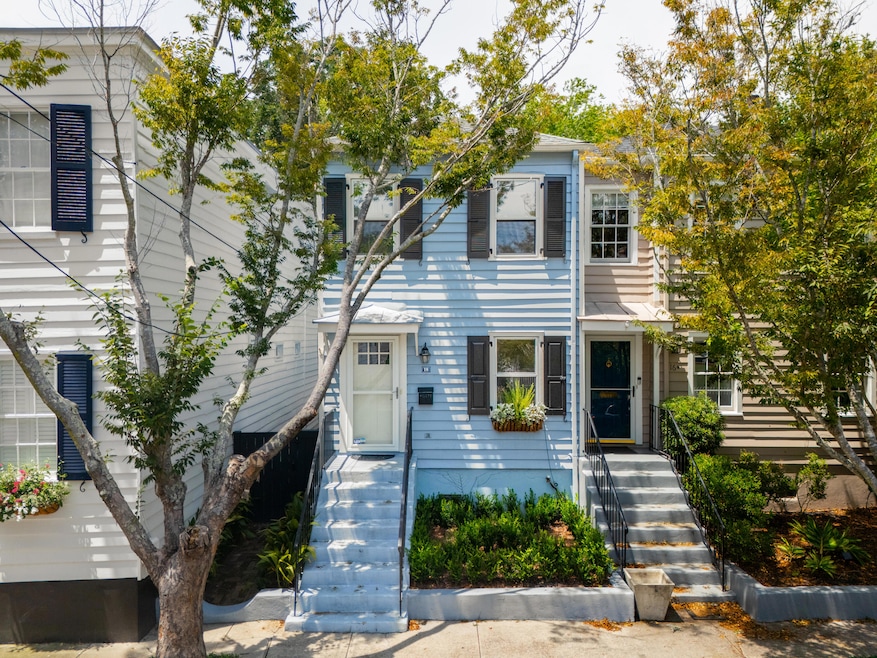 Sold $1,140,000 • Co-Listing Agent