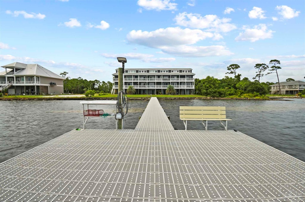 5539 Soundside Dr unit N, Gulf Breeze, FL 32563 - photo 1