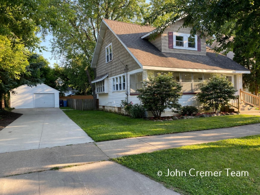 910 Veto St NW (1)
