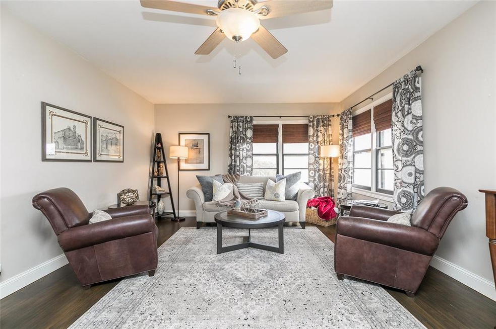 1509 W 4th St, Cedar Falls, IA 50613 - photo 1