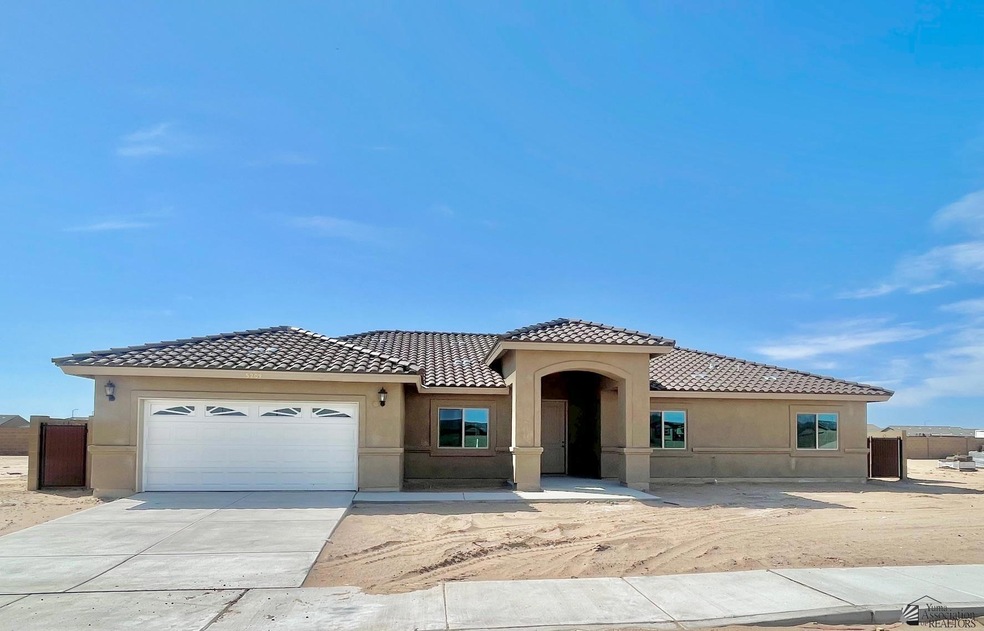 5709 E 44th Place, Yuma, AZ 85365 - photo 1