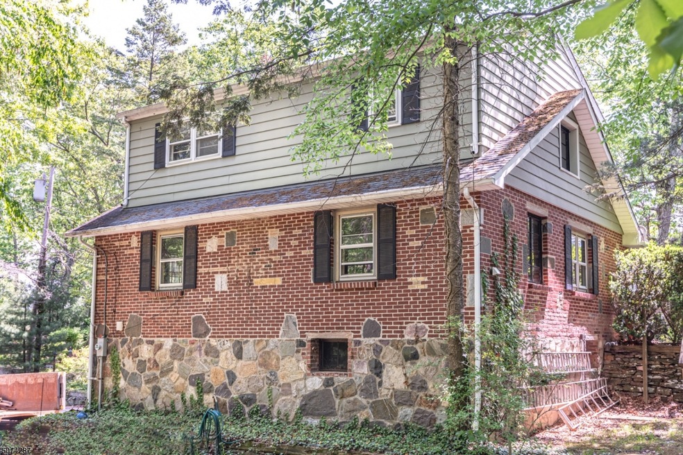 71 Glendale Rd, Hewitt, NJ 07421 - photo 1