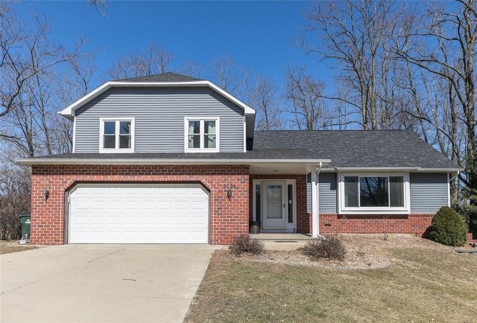 5034 Broadview Dr SE, Cedar Rapids, IA 52403 - photo 1