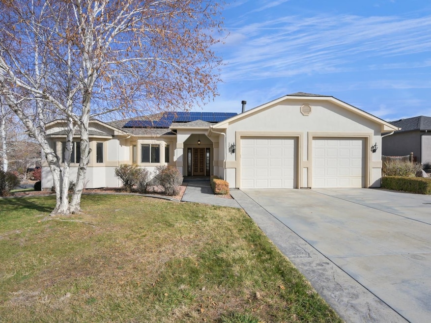 2062 Stagecoach Ct, Grand Junction, CO 81507 - photo 1