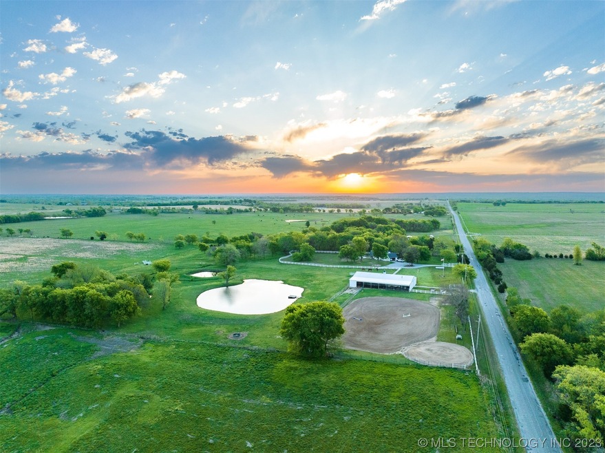 7475 Garfield Rd, Beggs, OK 74421 - photo 1