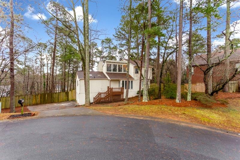 3644 Allpoint Dr, Marietta, GA 30062 - photo 1