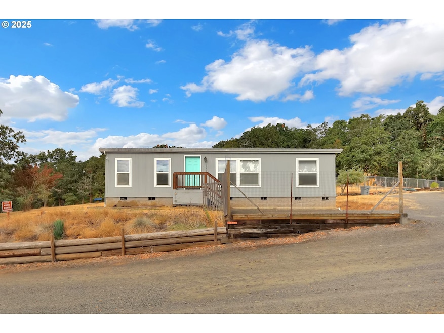 991 Main St, Monroe, OR 97456 - photo 1