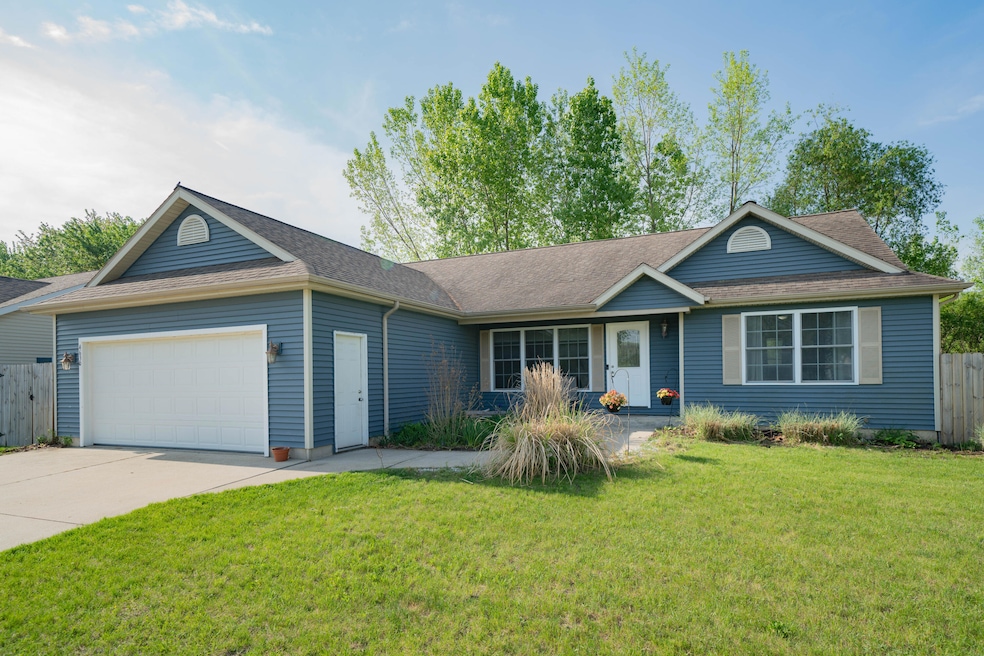 4630_Hidden_Creek_Lane_01