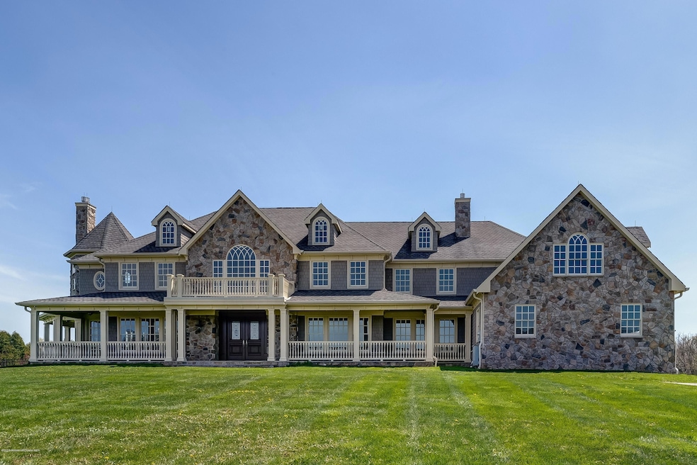 7 Hambletonian Dr, Colts Neck, NJ 07722 - photo 1