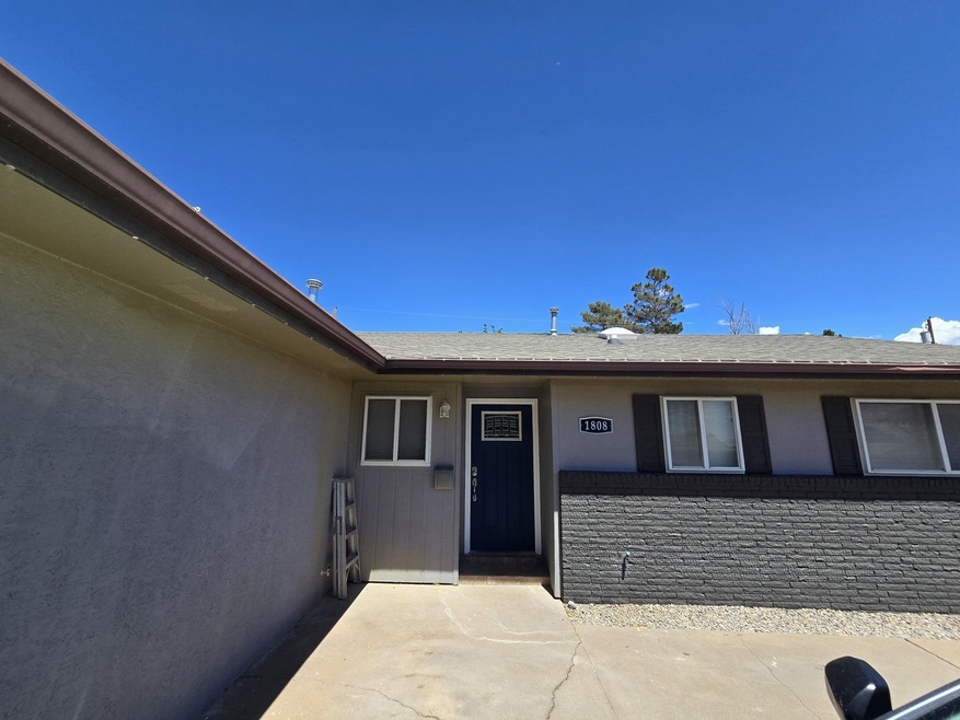 1808 Crescent Dr, Alamogordo, NM 88310 - photo 1