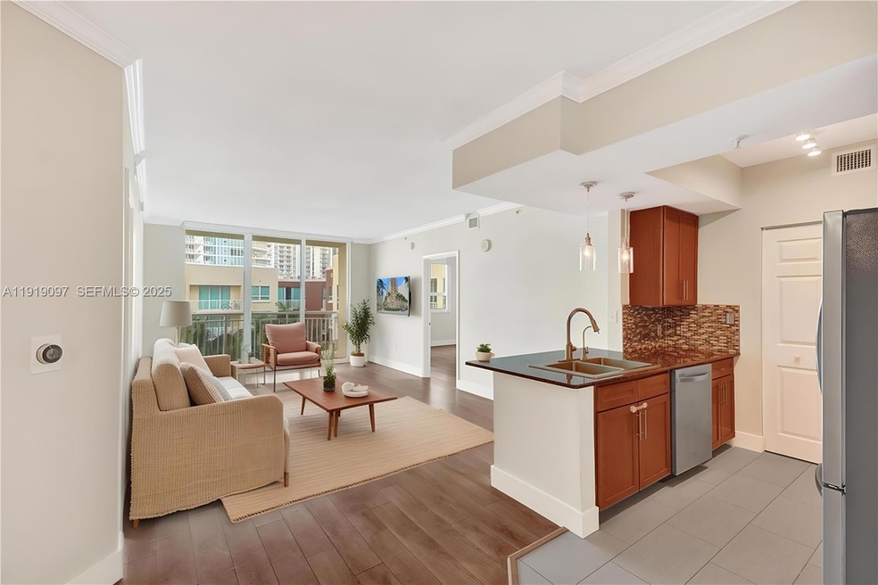 Cite on the Bay unit 605, Miami, FL 33137 - photo 1