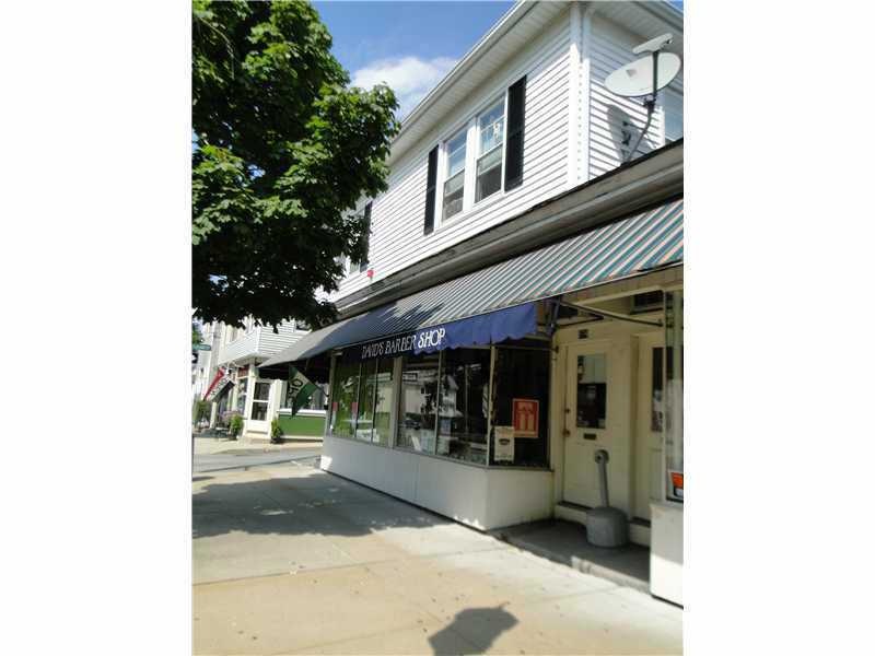 576 Wood St unit 2S, Bristol, RI 02809 - photo 1