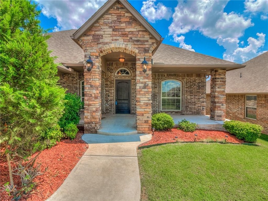 1320 Brice Dr, Moore, OK 73160 - photo 1