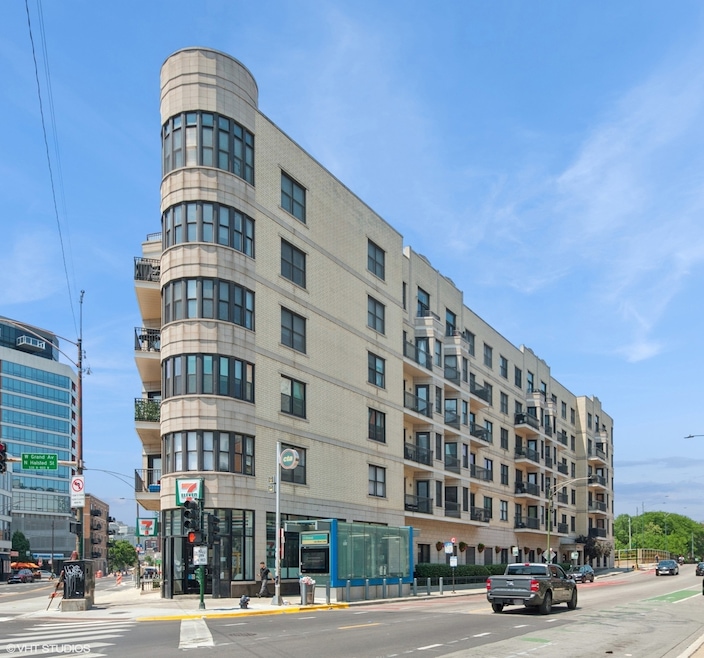 For Rent $4,750/month • Co-Listing Agent
