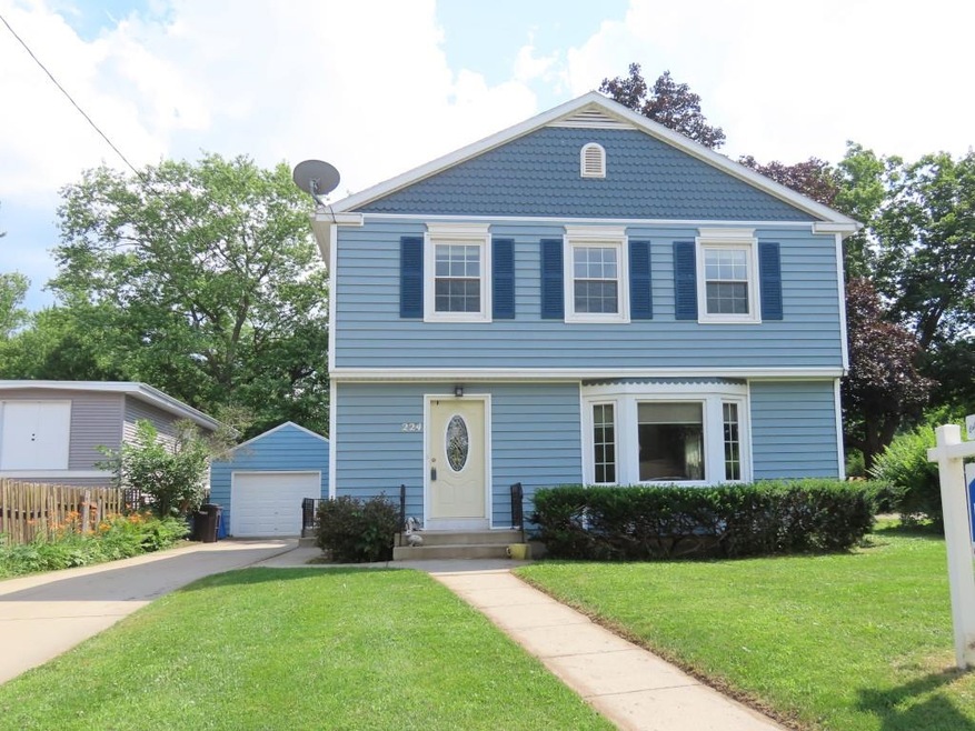 224 Church St, Brooklyn, WI 53521 - photo 1