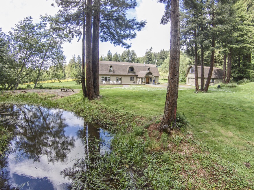 13 Exterior of House 1369 Loop Road, F