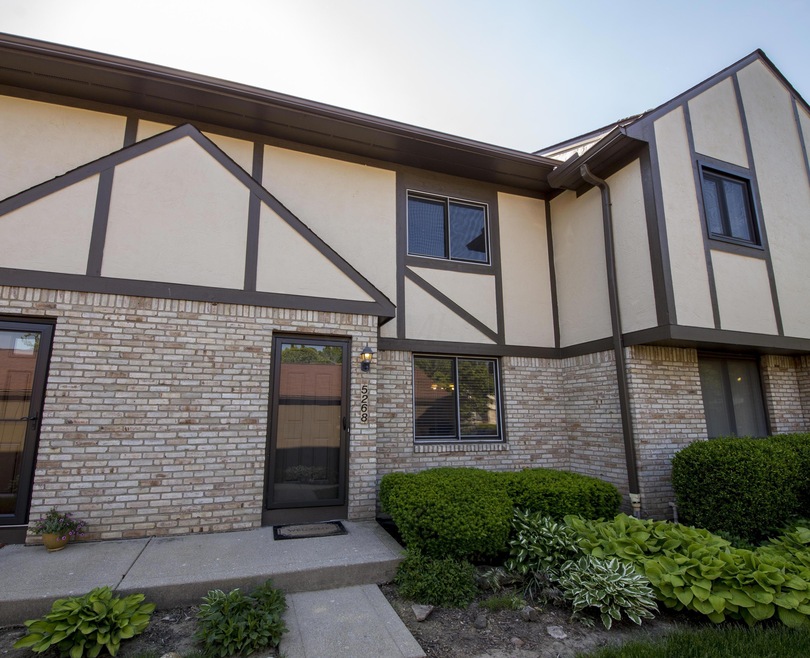 1 Exterior