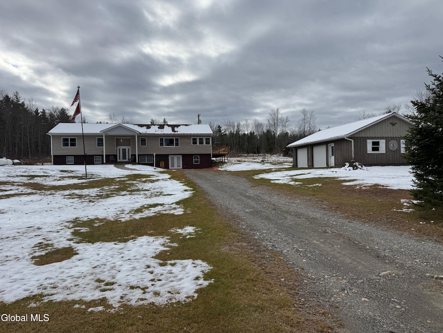 Pending $420,000 • Co-Listing Agent