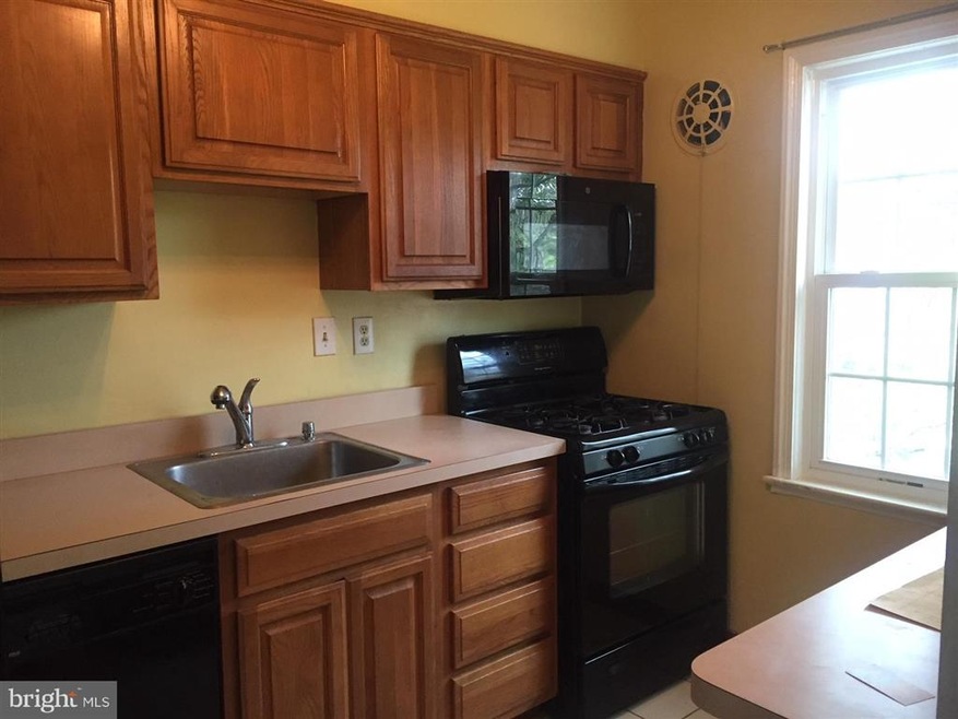 1200 Belle View Blvd unit C2, Alexandria, VA 22307 - photo 1