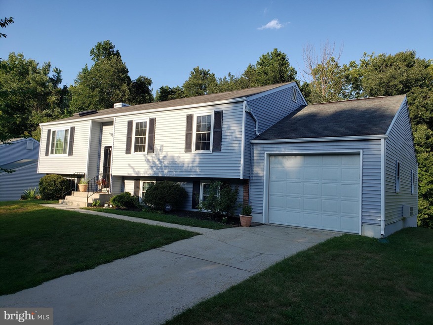 506 Castlewood Place, Upper Marlboro, MD 20774 - photo 1