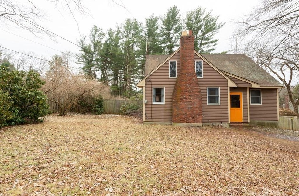 412 Andover St, Georgetown, MA 01833 - photo 1