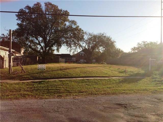 Land/Lot. Filled and Ready to Build!!!!