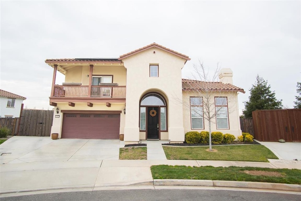 512 Big Sky Dr, Oakdale, CA 95361 - photo 1