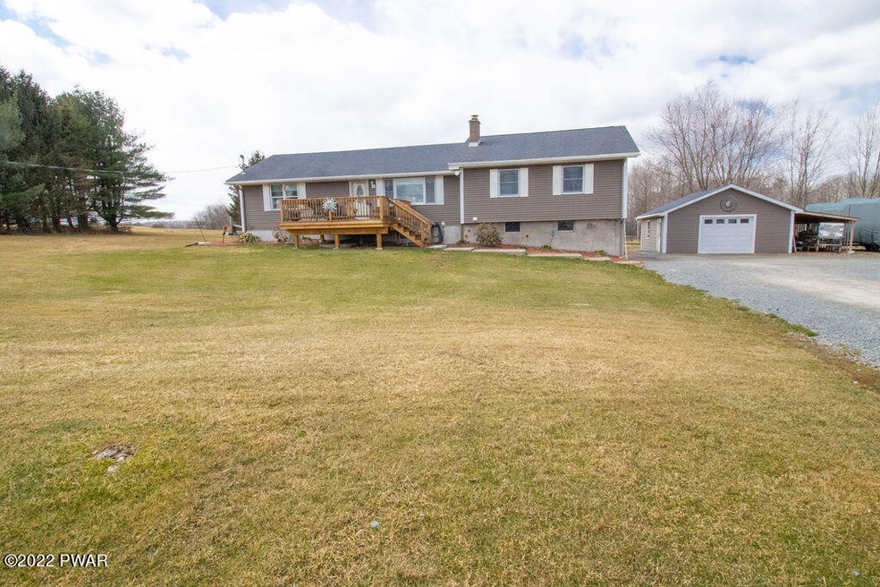 233 Daniels Rd, Honesdale, PA 18431 - photo 1