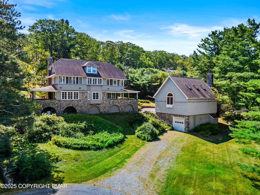 For Sale $995,000
