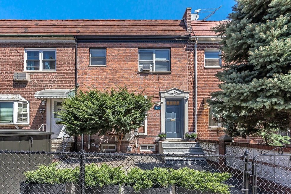 48-09 30th Ave, Astoria, NY 11103 - photo 1