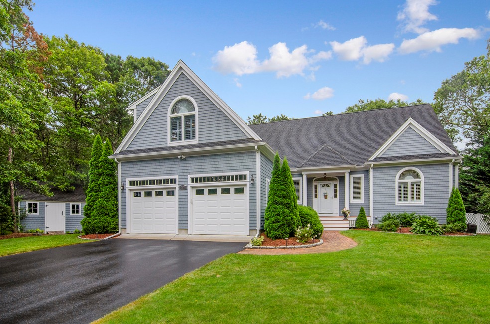 267 Hill And Plain Rd, East Falmouth, MA 02536 - photo 1