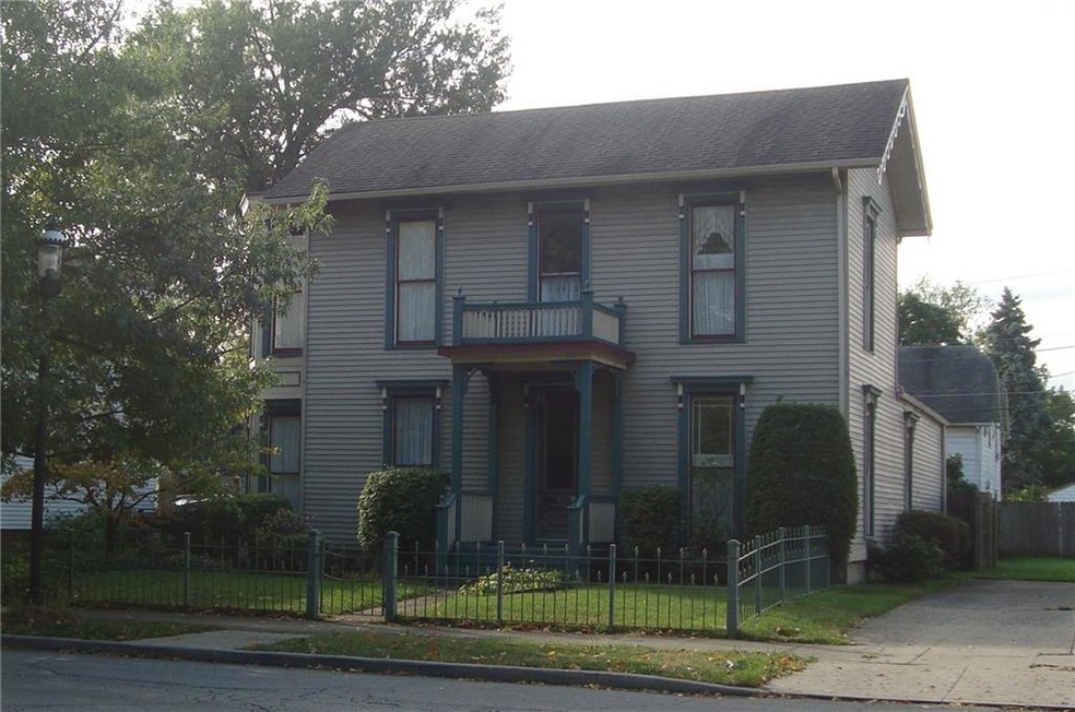 909 W 8th St, Anderson, IN 46016 - photo 1