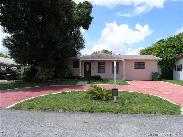 7812 Meridian St, Miramar, FL 33023 - photo 1