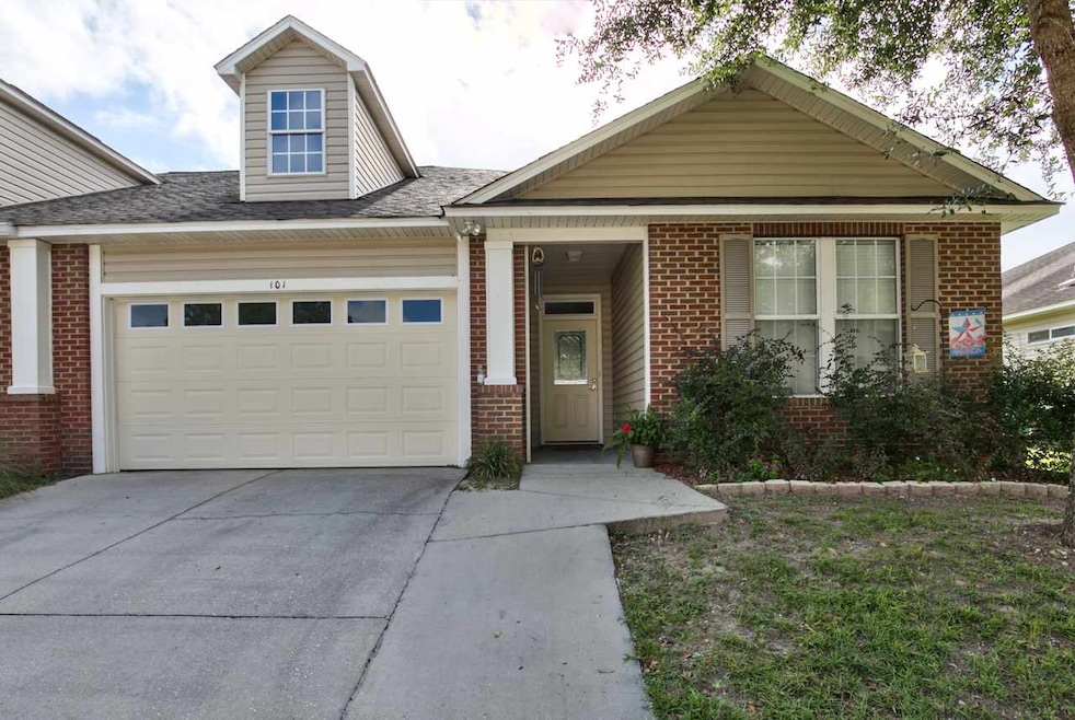 101 Covington Cir, Crawfordville, FL 32327 - photo 1