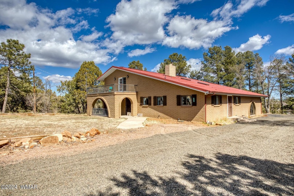 161 N 6th St, Show Low, AZ 85901 - photo 1