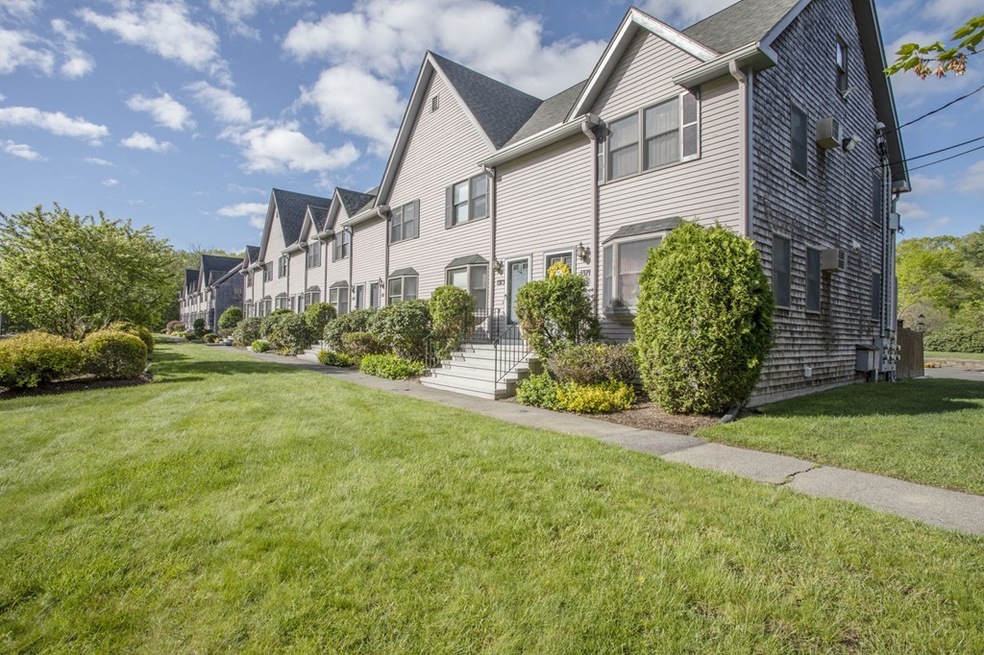 1375 Plymouth St, East Bridgewater, MA 02333 - photo 1