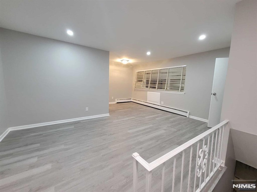 For Rent $2,100/month