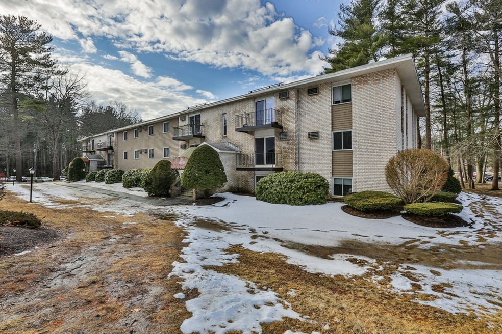440 North Ave unit 120, Haverhill, MA 01830 - photo 1