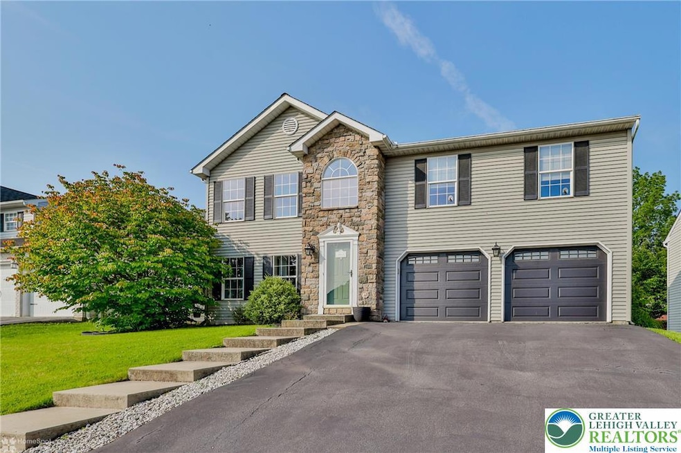 Sold $385,000 • Co-Listing Agent