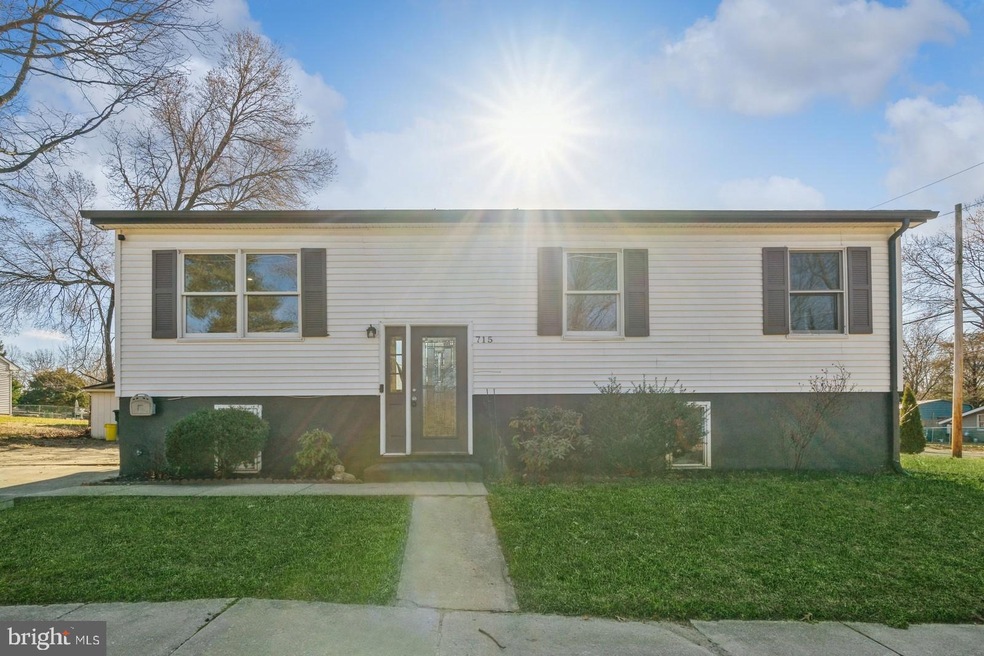 715 Norcross Rd, Lindenwold, NJ 08021 - photo 1